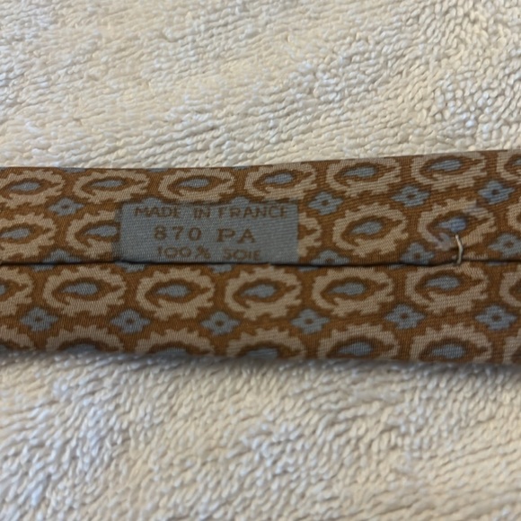 Vintage Hermes tie